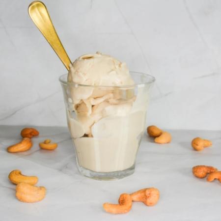 Cashewnoten ijs