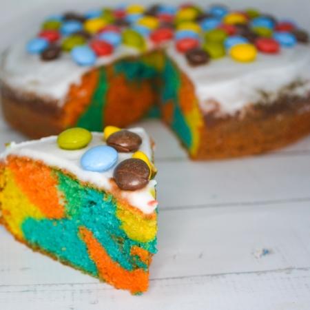 Regenboog cake