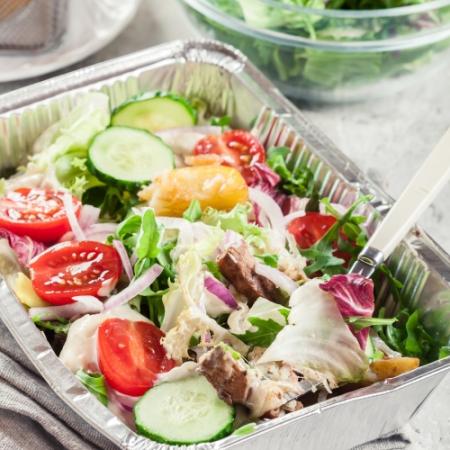 Shoarma salade met knoflooksaus